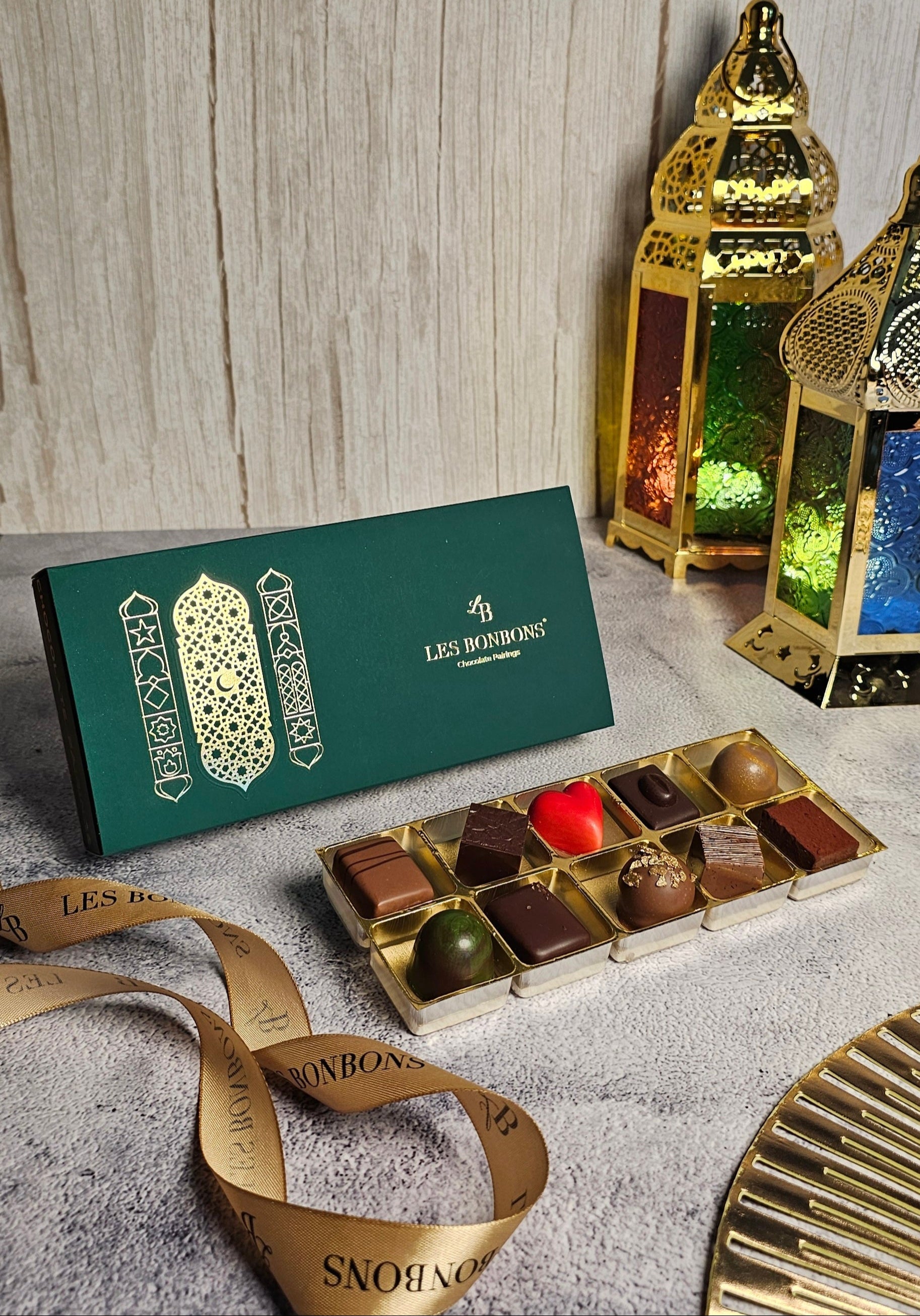 Eid Chocolate Gift, Small chocolate gift, Assorted chocolate made with Belgian chocolate