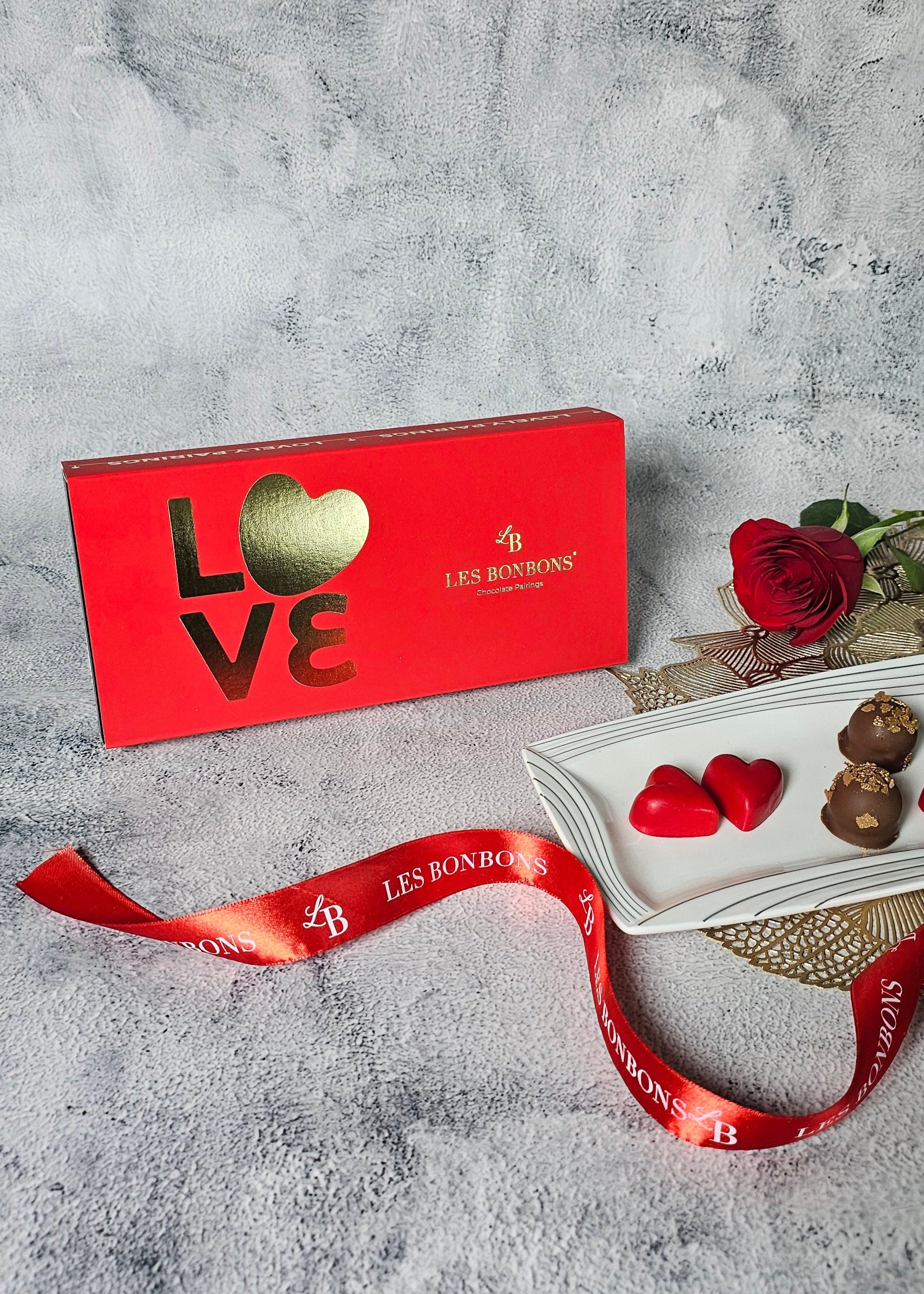 Small LES BONBONS Love chocolate bonbons box, valentines day chocolate box, mothers day chocolate day, proposal chocolate, anniversary chocolate gift