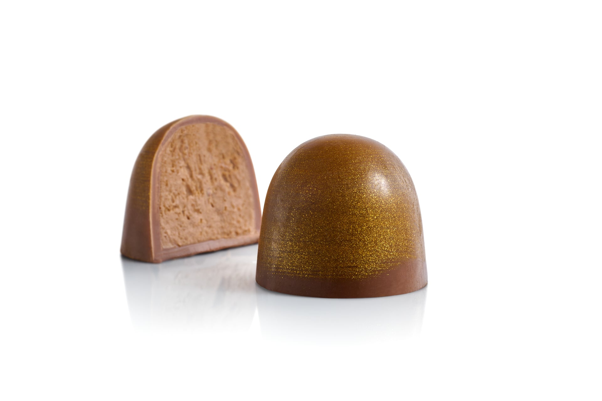Les bonbons chocolate bonbons, milk chocolate with speculoos