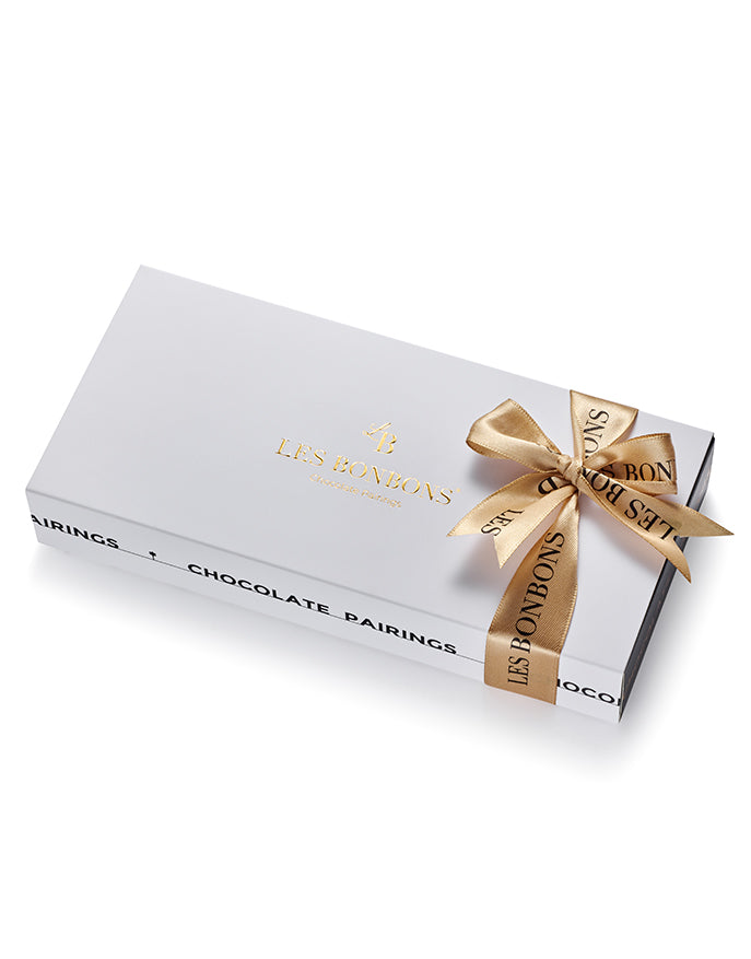 LES BONBONS Chocolate bonbons white sleeve, small