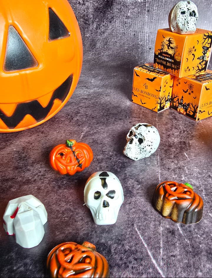 1pc x 20 Halloween Treats - Chocolate Bonbons - 1pc Bonbon Boxes