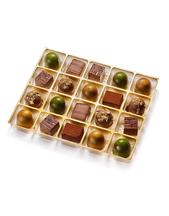 LES BONBONS milk chocolate bonbons tray, medium